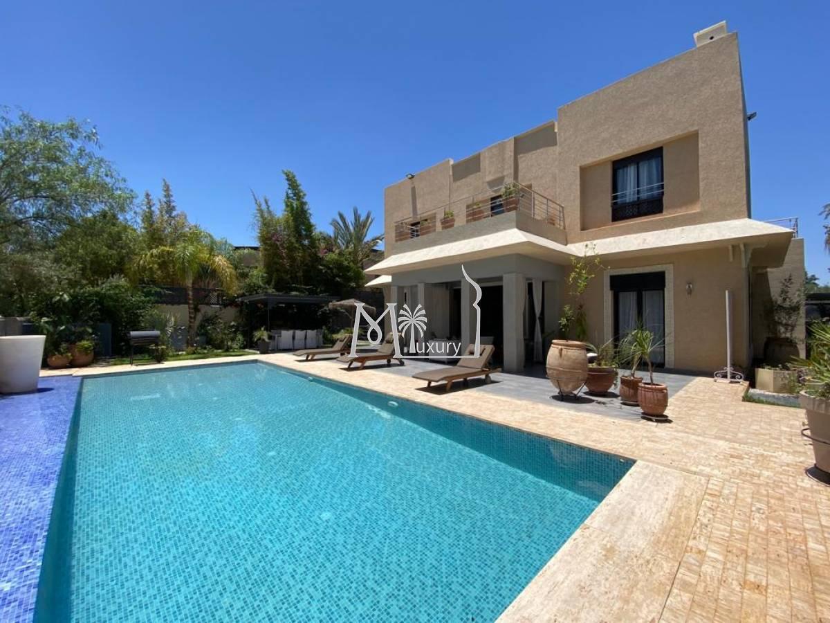 MAGNIFIQUE VILLA AVEC PISCINE  AMELKIS 5000 MAD/JOUR