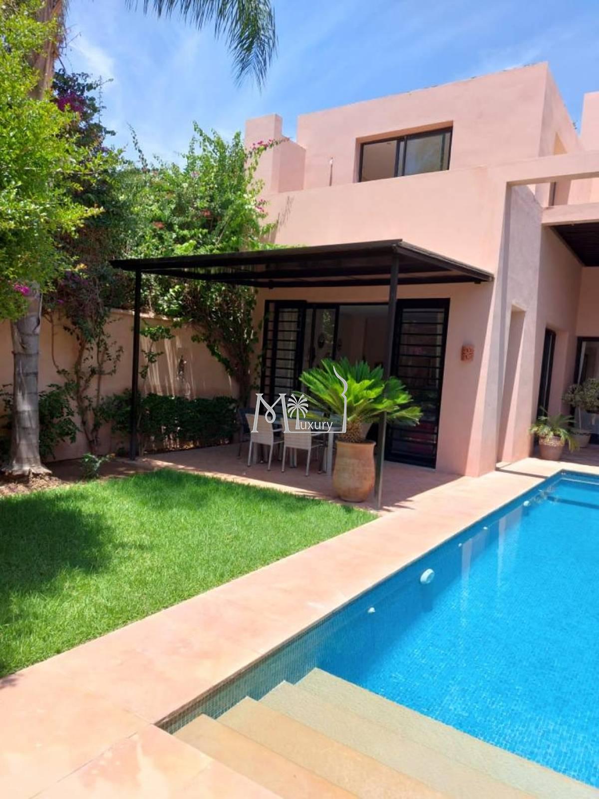 Jolie villa à Louer Al Maaden