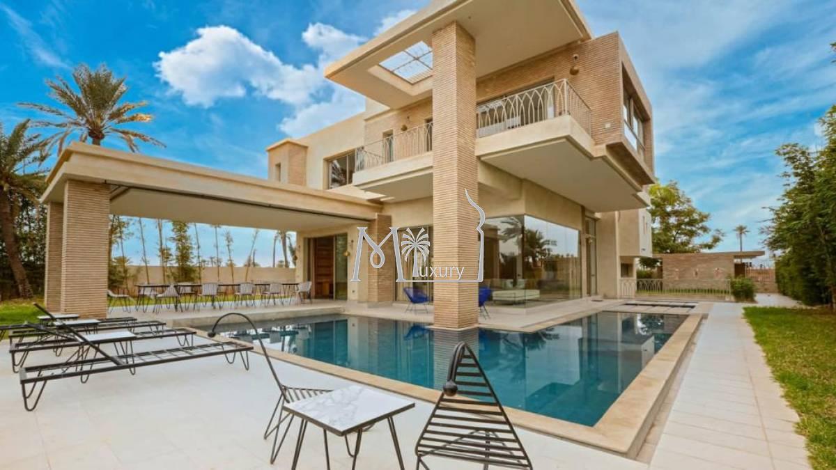 AGRÉABLE VILLA AMELKIS