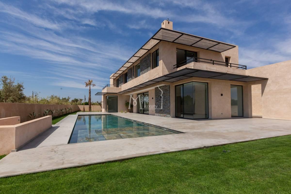 Villa neuve à proximité d'Amelkis